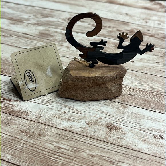 NWT The Gecko Lizard by LaZart Collector Series Figurine Southwestern Metal Art - Picture 7 of 11